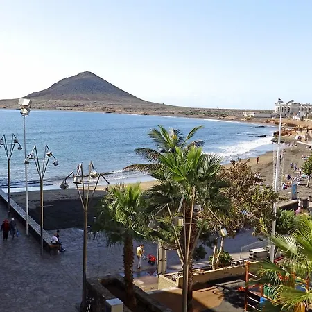 Apartamento Playa Del Medano شقة